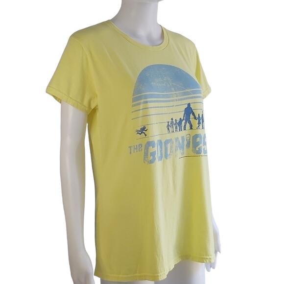 The Goonies Yellow Tee Size Large - Picture 4 of 7